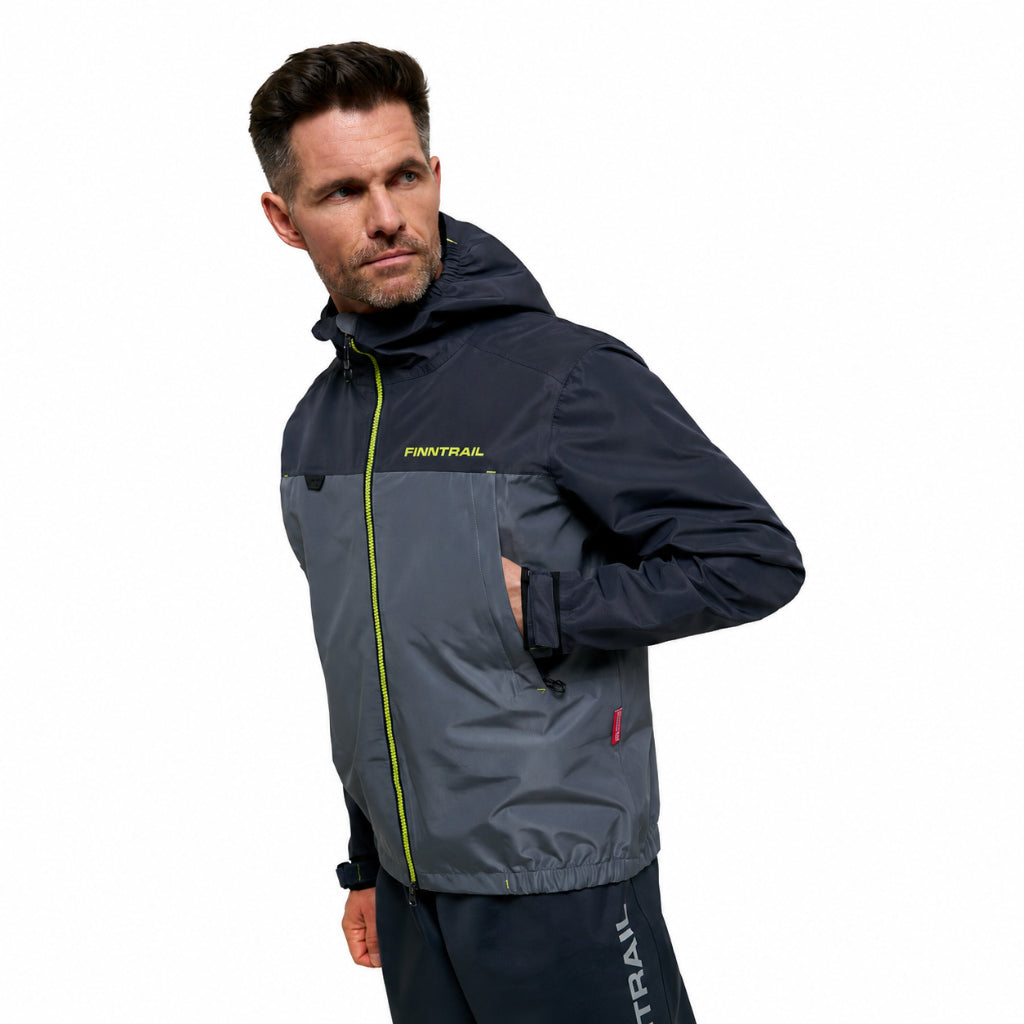 Finntrail Jacket Apex Grey – bočný pohľad na bundu s vreckom na zips a kapucňou