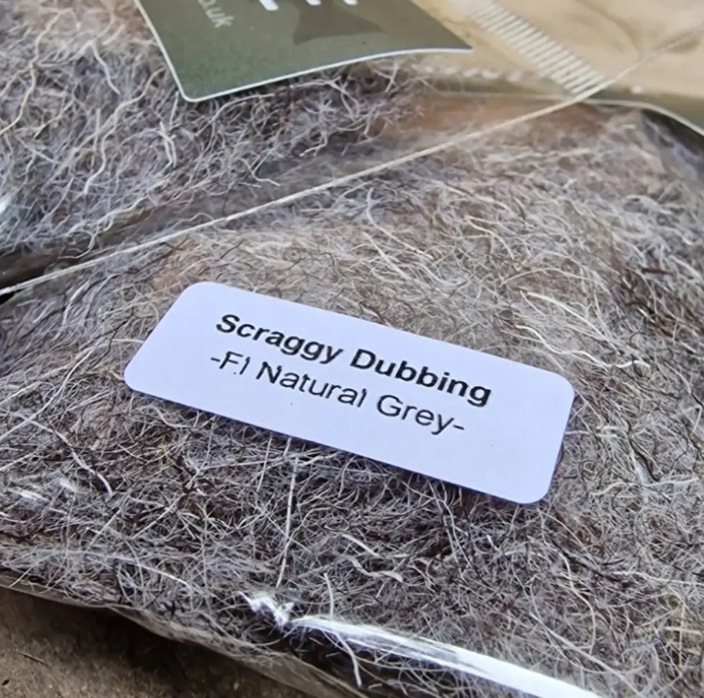 Kindale Scraggy Dubbing – Fl. Natural Grey