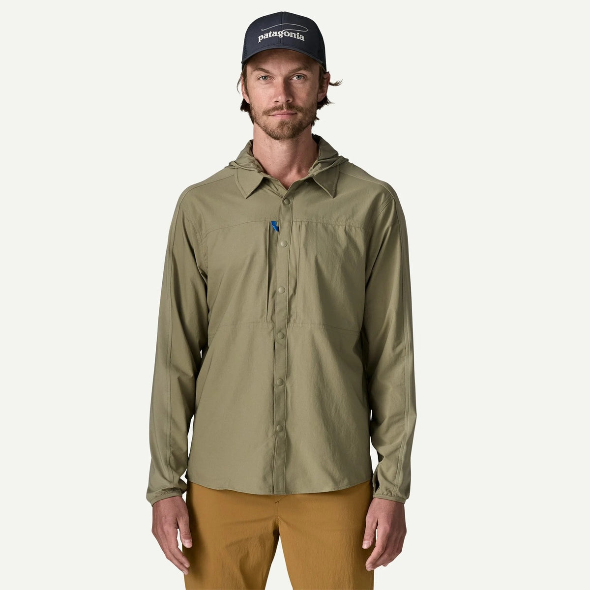 Patagonia M’s River Rambler Hybrid Sun Hoody River Rock Green – front view on model