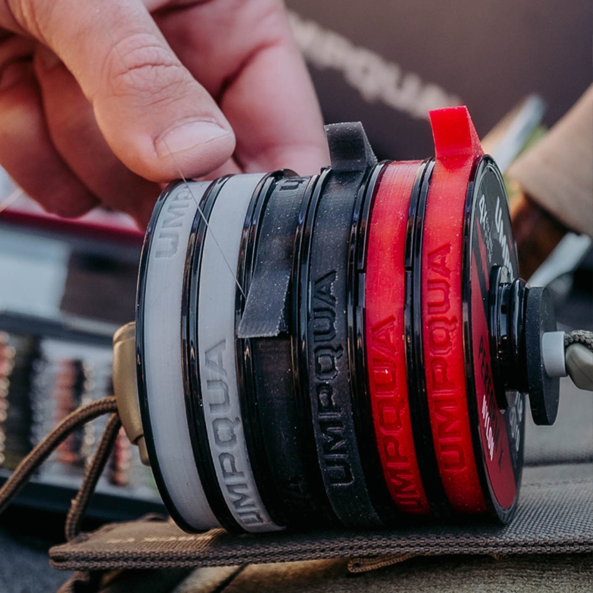 Umpqua Perform X Nylon Tippet – nylonový tippet v reálnom použití s viacerými cievkami