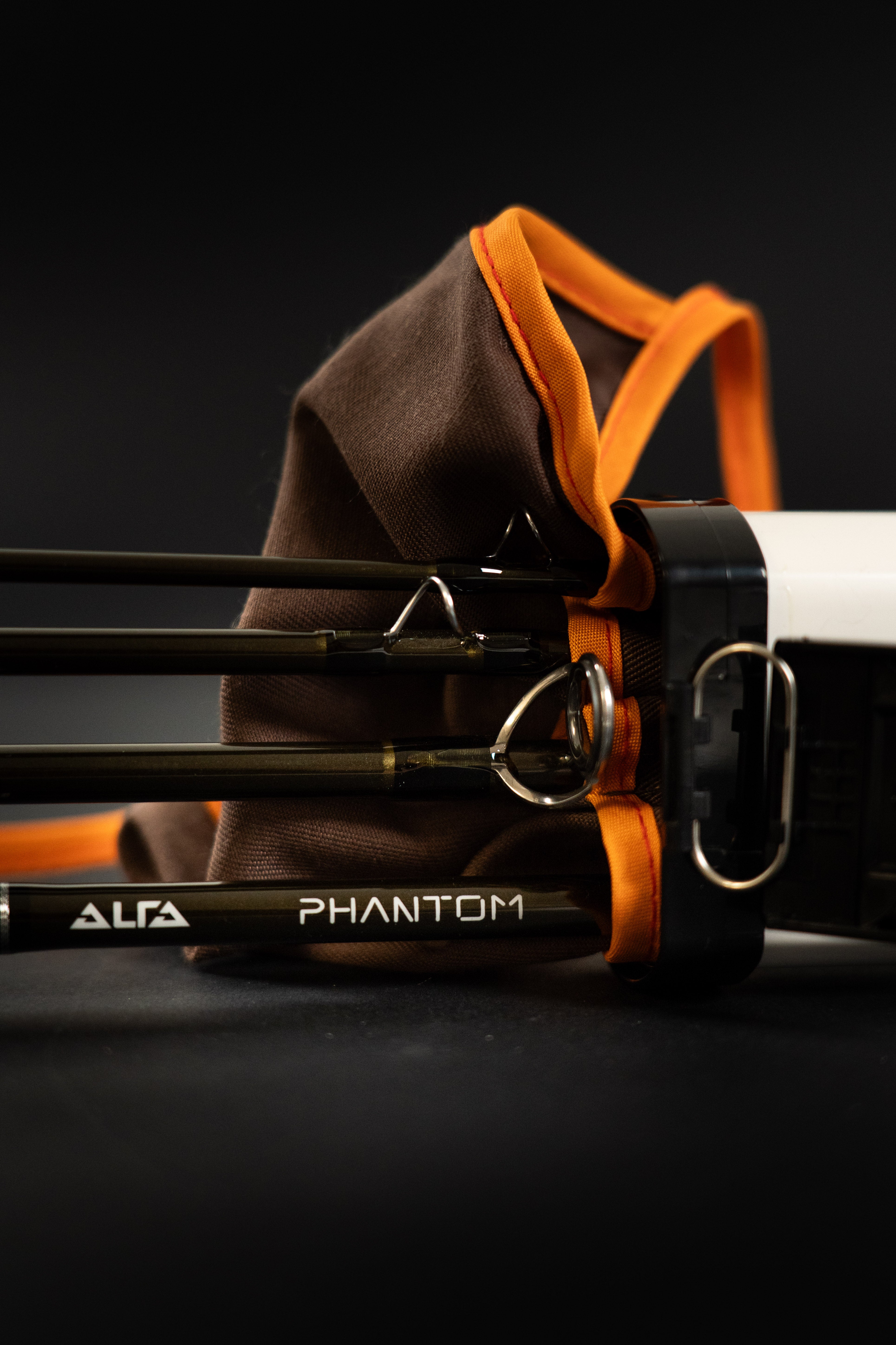 Alfa Phantom – muškársky prút