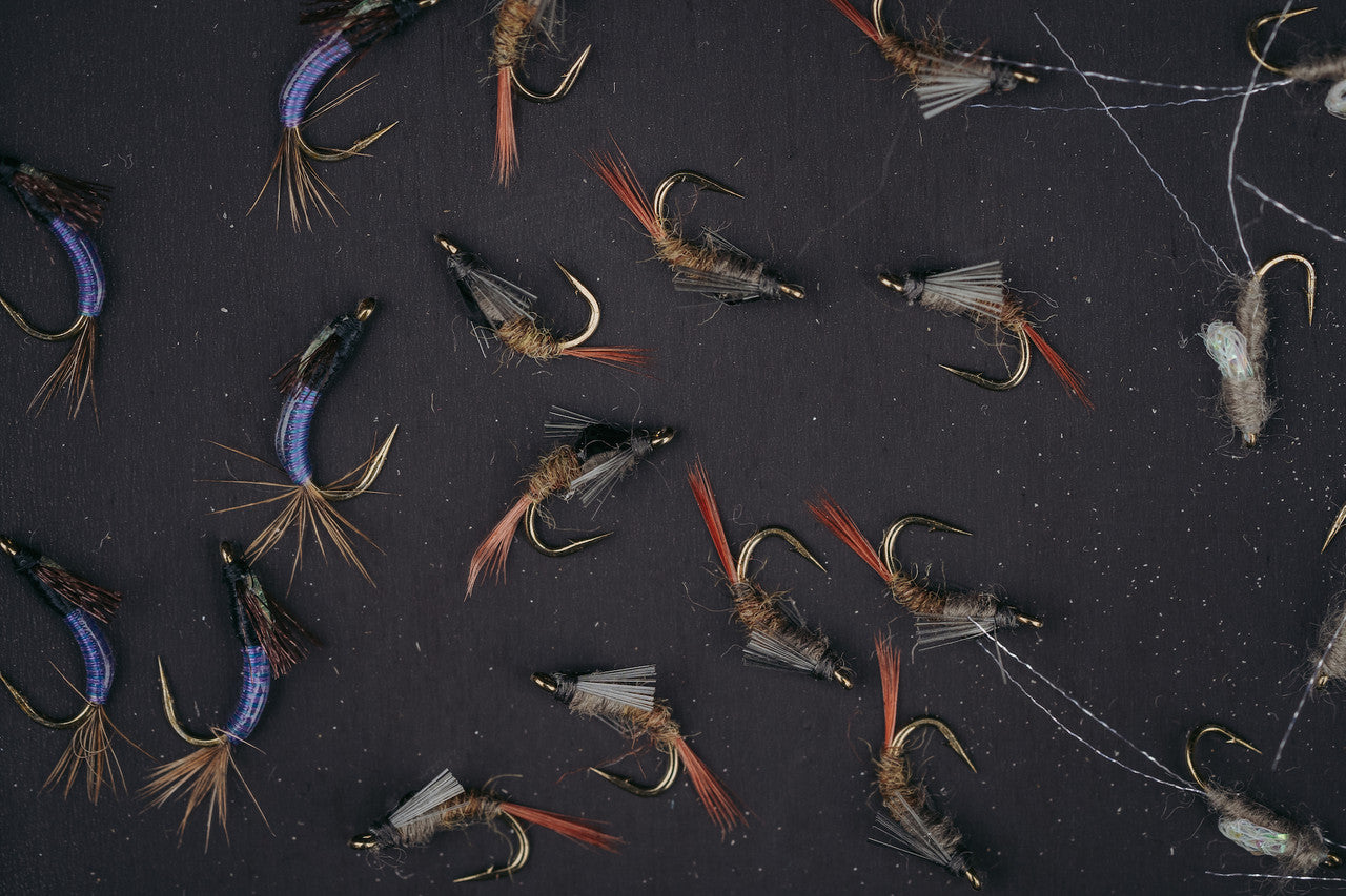 Voľne uložené umelé mušky pre muškárenie – suché, nymfové a streamerové vzory
