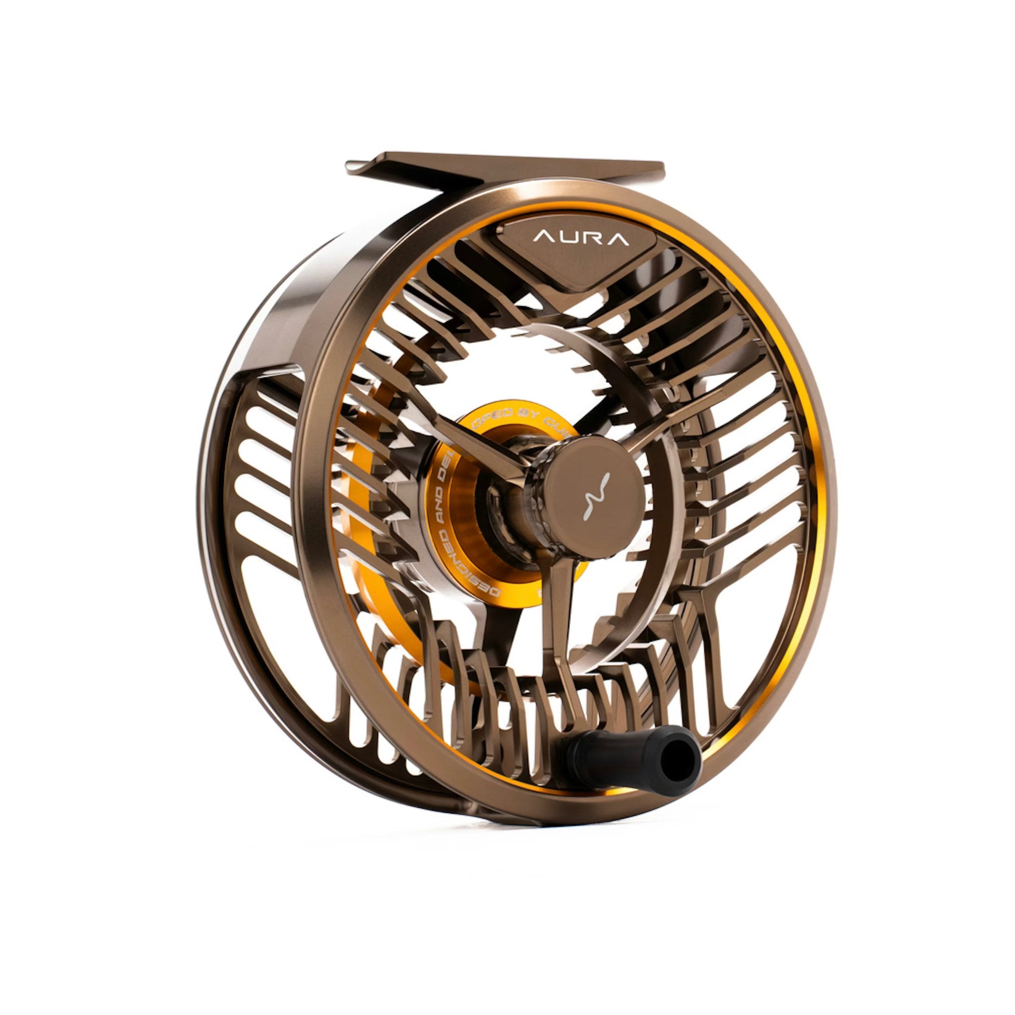 Guideline Aura Bronze muškársky navijak – 3D pohľad spredu