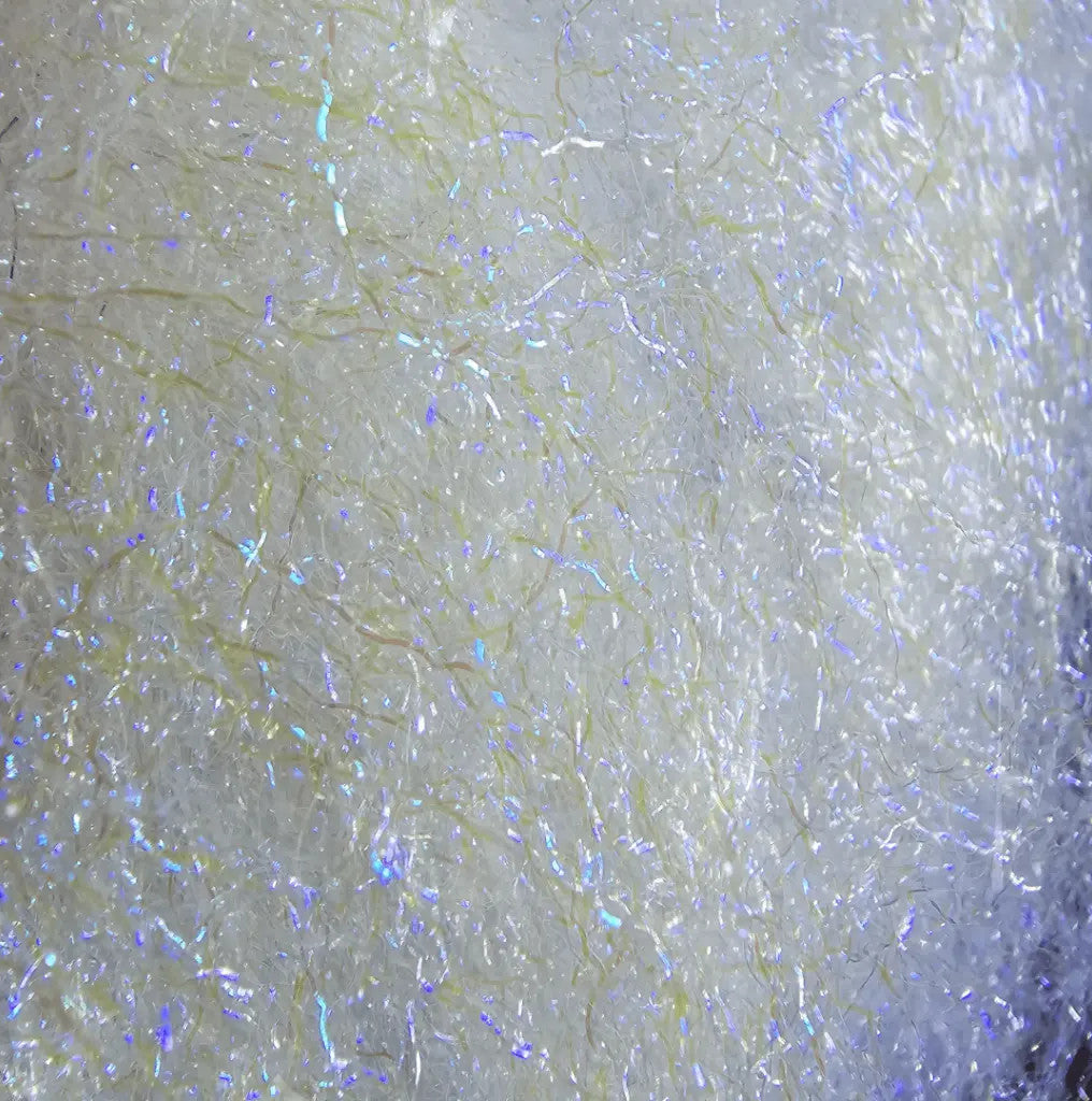 UV – Kindale Crimp Ice Dubbing in UV color, crimped shimmering fibres close-up