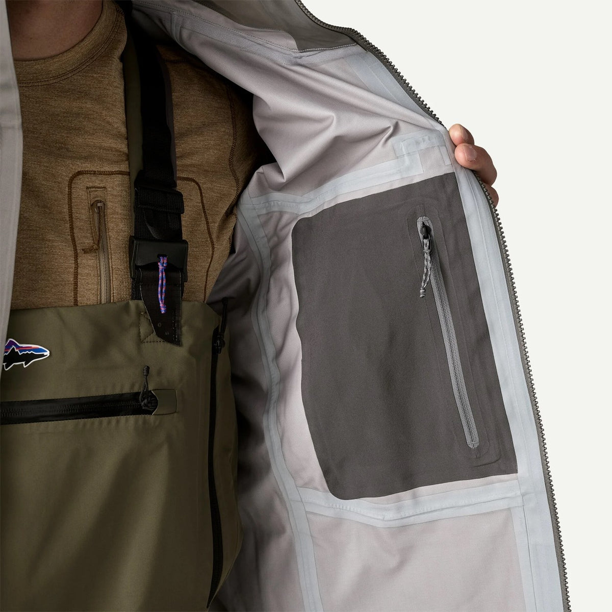Patagonia Men’s Swiftcurrent Wading Jacket PNGR – open jacket interior pocket detail