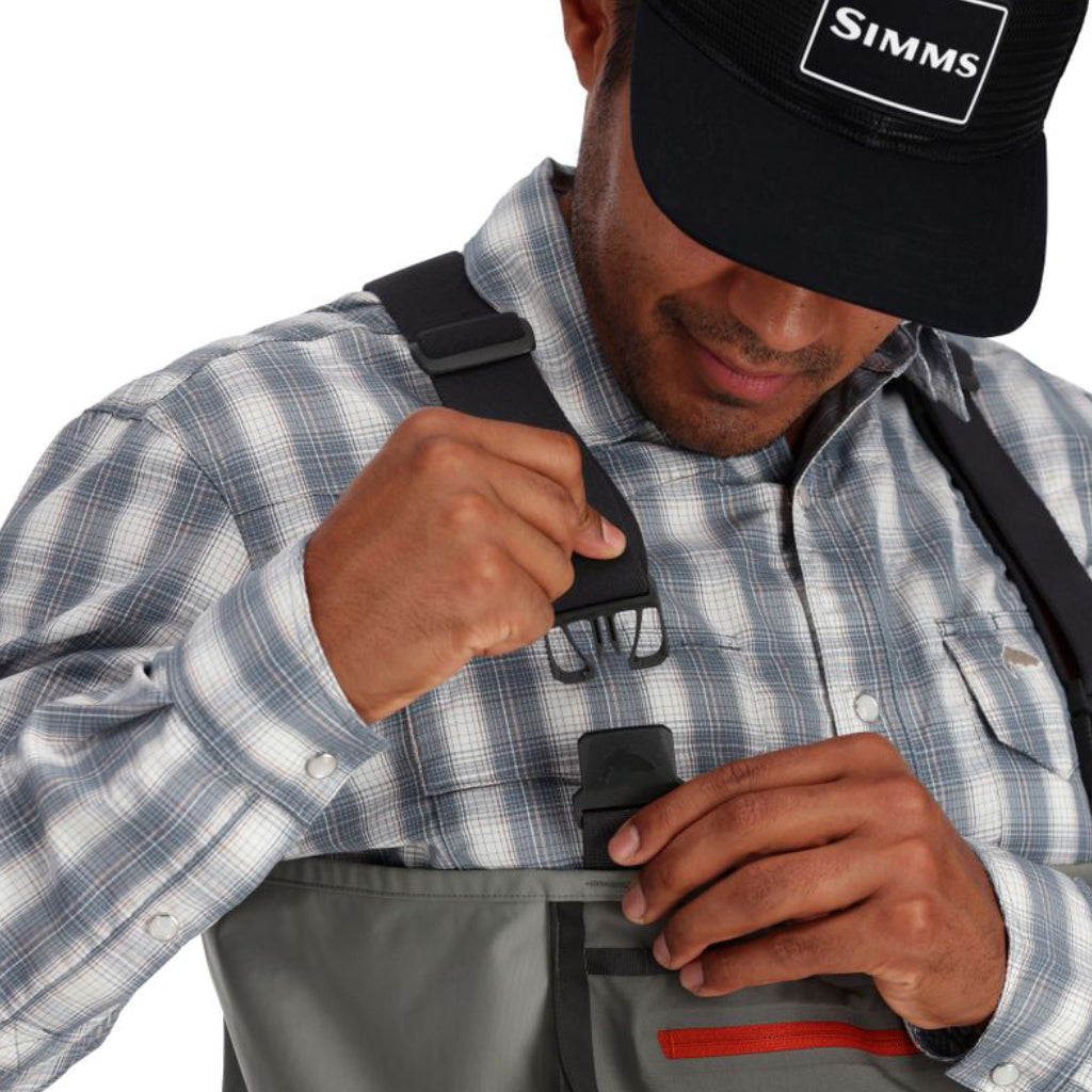 Simms Freestone Stockingfoot – nastaviteľné trakové popruhy s rýchloupínacími prackami