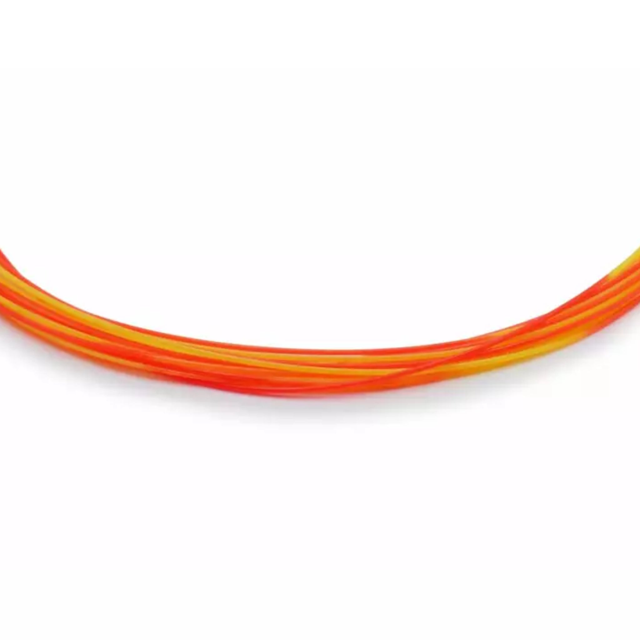 Detail ujímaného bicolor leaderu s oranžovo-žltým označením