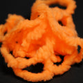 Soldarini Egg’s Chenille 15 mm – farba Egg Orange, sýty oranžový odtieň pripomínajúci farbu rybích ikier.